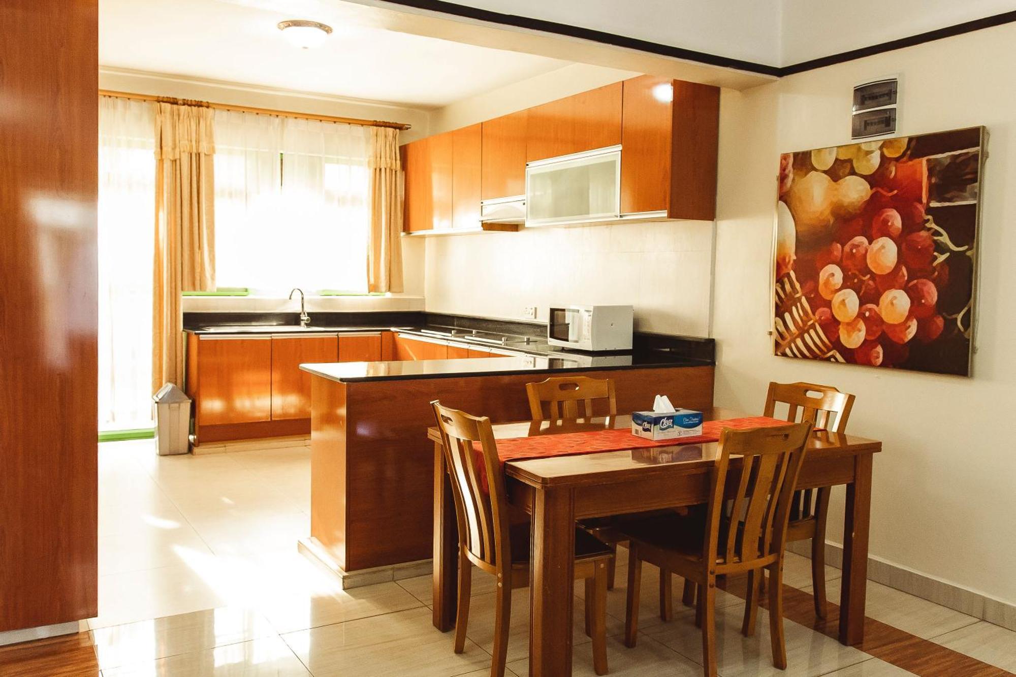 Highlands Suites Hotel And Apartments Kigali Exterior photo