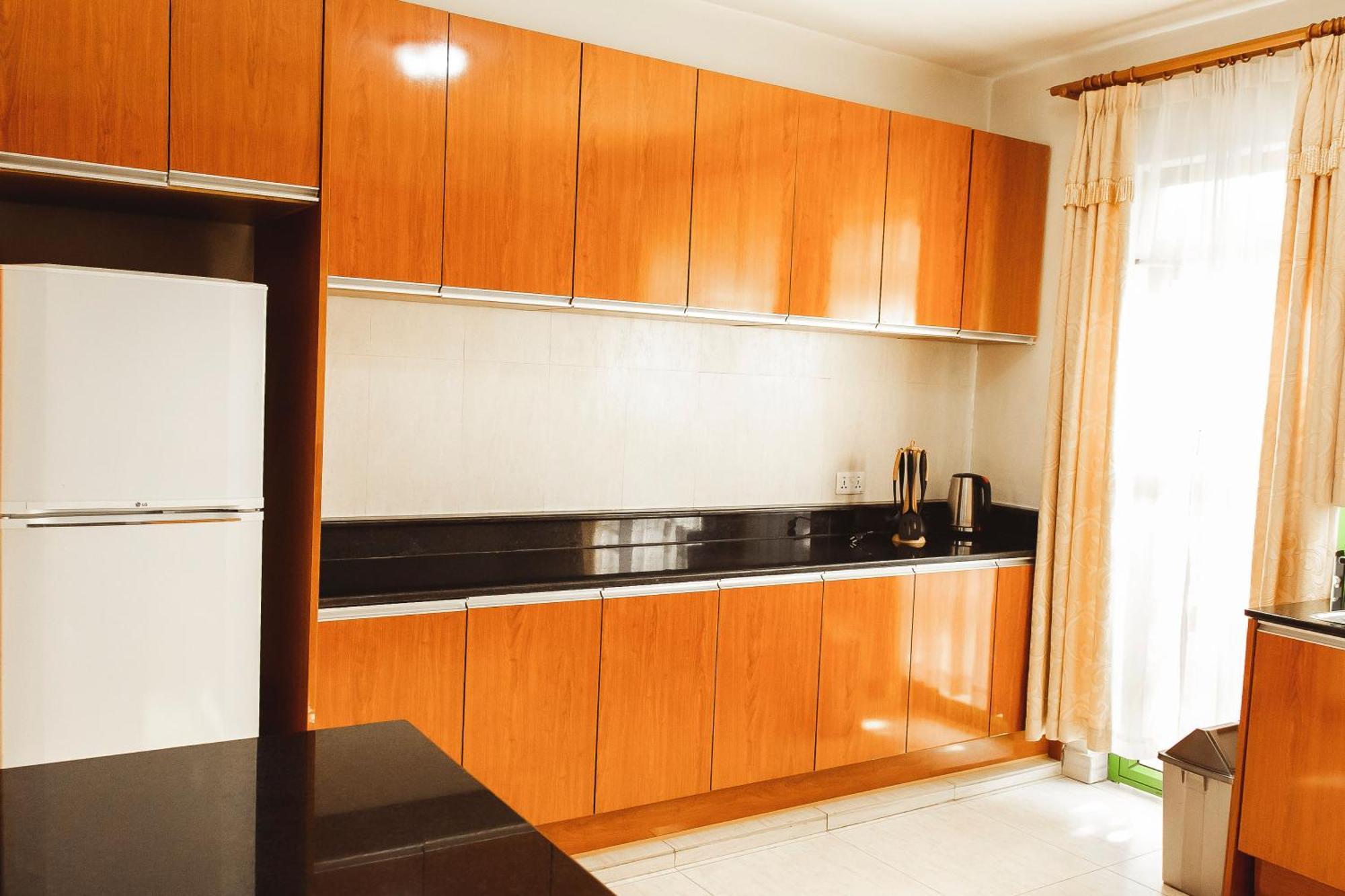 Highlands Suites Hotel And Apartments Kigali Exterior photo